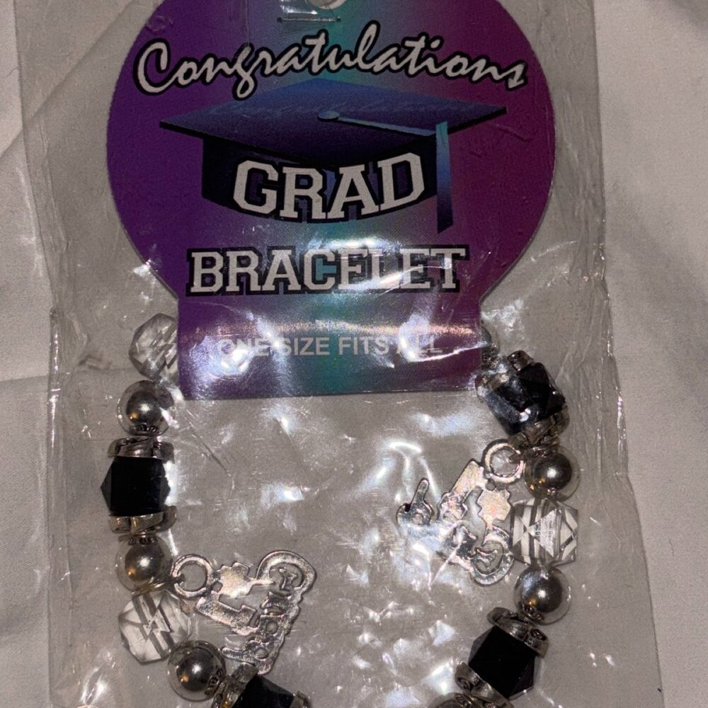 Graduation “Congrats Grad” Charm Bracelet – One Size – New in Package